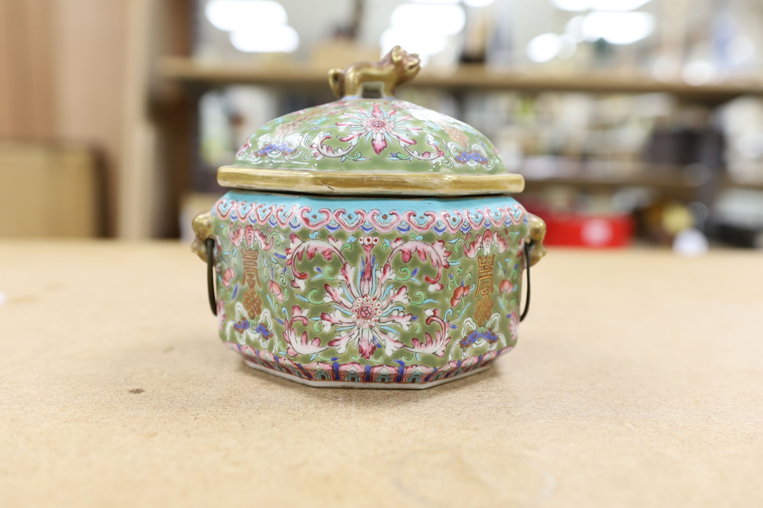 A Chinese sage green ground jar, cover and liner, mid 19th century, 13cm